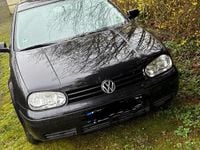 Gebraucht VW Golf IV 75 PS (55 kW) 2000 Schwarz Kleinwagen