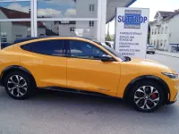 Gebraucht Ford Mustang Mach-E 258 kW (351 PS) 2022 Cyber orange SUV