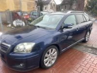 Gebraucht Toyota Avensis Team 126 PS (92 kW) 2008 Blau Kombi