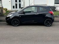 Gebraucht Ford Ka 69 PS (50 kW) 2015 Schwarz Kleinwagen