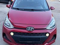 Gebraucht Hyundai i10 GLS 87 PS (63 kW) 2017 Rot Kleinwagen