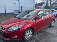 Gebraucht Ford Focus Titanium 163 PS (119 kW) 2014 Rot Kombi