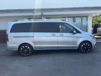 Gebraucht Mercedes V250 Avantgarde 190 PS (139 kW) 2025 Hightechsilber metallic Van / Kleinbus