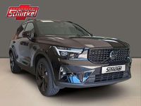 Neu Volvo XC40 Plus 163 PS (119 kW) 2025 Onyx black / metallic SUV
