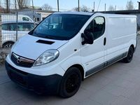 Gebraucht Opel Vivaro 114 PS (83 kW) 2014 Casabl/arctic/eisweiss/kaolin Van / Kleinbus