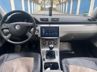 Second-hand VW Passat 2008 Negru Berlinǎ