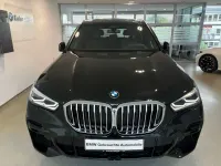 Gebraucht BMW X5 Performance 286 PS (210 kW) 2023 Schwarz SUV