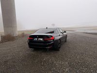 Gebraucht BMW 330e Sport Line 292 PS (214 kW) 2020 Schwarz Limousine