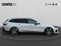 Gebraucht BMW 540 M Sport 303 PS (222 kW) 2026 M brooklyn grau metallic Kombi
