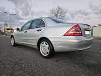 Gebraucht Mercedes C180 Classic 129 PS (94 kW) 2001 Grau Limousine