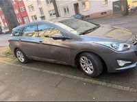 Gebraucht Hyundai i40 136 PS (100 kW) 2014 Grau Kombi
