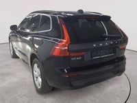 Gebraucht Volvo XC60 Momentum 197 PS (144 kW) 2022 Black stone SUV