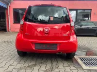 Gebraucht Opel Agila Basis 65 PS (47 kW) 2009 Rot Kleinwagen