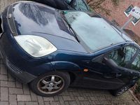Gebraucht Ford Fiesta 60 PS (44 kW) 2002 Blau Kleinwagen
