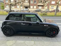 Gebraucht Mini John Cooper Works 211 PS (155 kW) 2005 Schwarz Kleinwagen