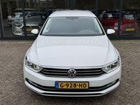 Gebraucht VW Passat Highline 120 PS (88 kW) 2019 Weiß Kombi