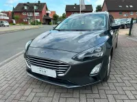 Gebraucht Ford Focus Cool & Connect 120 PS (88 kW) 2020 Grau Limousine