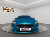 Gebraucht Ford Fiesta Titanium 101 PS (74 kW) 2017 Blau Kleinwagen