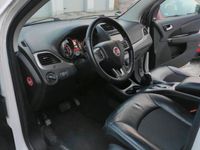 gebraucht Fiat Freemont 2.0 7 Sitzer Automatik Allrad 8 fach bereift
