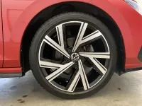 Gebraucht VW Golf VIII R-line 150 PS (110 kW) 2022 Rot Kombi
