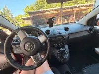 Gebraucht Mazda 2 Prime-Line 75 PS (55 kW) 2011 Rot Kleinwagen
