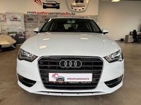 Gebraucht Audi A3 Ambiente 125 PS (91 kW) 2015 Weiß Limousine