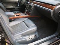 Second-hand VW Phaeton 334 CP (245 kW) 2011 Negru Berlinǎ