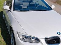 Gebraucht BMW 325 Cabriolet 218 PS (160 kW) 2013 Weiß Cabrio