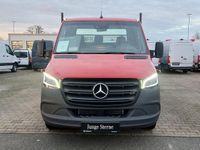 Gebraucht Mercedes Sprinter 190 PS (139 kW) 2023 Rubinrot "88" Van