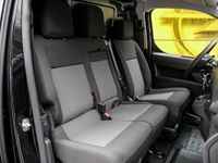gebraucht Opel Vivaro Cargo M. 2.0 AUTOMATIK 144PS Navigation Rückfahrkamera Holzboden Moduwork Beifahrersitzbank