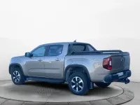Gebraucht VW Amarok Life 206 PS (151 kW) 2024 Bright beige metallic Pickup
