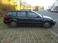 Gebraucht VW Passat 101 PS (74 kW) 2000 Schwarz Kombi