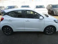 Neu Hyundai i10 Trend 63 PS (46 kW) 2025 Weiss Kleinwagen