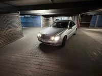 Gebraucht Mercedes E200 163 PS (119 kW) 2006 Limousine