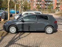 Gebraucht VW Golf VII 86 PS (63 kW) 2015 Grau Limousine