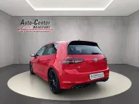 Second-hand VW Golf VII R 300 CP (220 kW) 2017 Roșu Berlinǎ