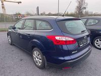 Second-hand Ford Focus 125 CP (91 kW) 2012 Albastru Break