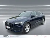 Gebraucht Audi Q8 Ambiente 286 PS (210 kW) 2023 Waitomoblau metallic SUV