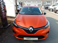 Gebraucht Renault Clio V Equilibre 91 PS (66 kW) 2022 Orange Limousine