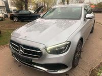 Gebraucht Mercedes E220 Avantgarde 192 PS (141 kW) 2022 Hightechsilber Kombi