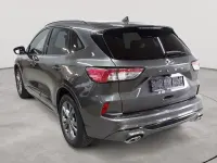 Gebraucht Ford Kuga ST-Line X 150 PS (110 kW) 2022 Grau SUV