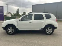 Gebraucht Dacia Duster Prestige 105 PS (77 kW) 2011 Weiß SUV
