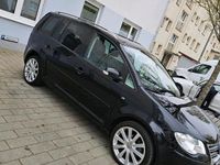 Second-hand VW Caddy 140 CP (102 kW) 2008 Negru Monovolum