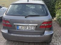Gebraucht Mercedes B200 140 PS (102 kW) 2009 Van / Kleinbus