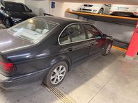 Gebraucht BMW 520 150 PS (110 kW) 2001 Schwarz Limousine