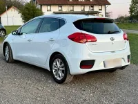 Gebraucht Kia Ceed 101 PS (74 kW) 2016 Weiß Kleinwagen
