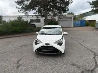 Gebraucht Toyota Aygo X-play 72 PS (52 kW) 2019 Weiß Kleinwagen