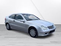 Gebraucht Mercedes C200 163 PS (119 kW) 2002 Silber Coupé