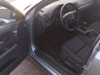 Usata Audi A4 Performance 131 CV (96 kW) 2004 Argento Berlina