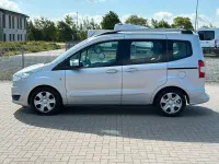 Gebraucht Ford Tourneo Courier Trend 76 PS (55 kW) 2015 Silber Van / Kleinbus